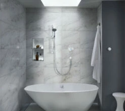 Aqualisa Quartz Classic Smart Concealed Valve With Riser Rail And Bath Filler -Duravit Sales Shop M700 2021 9 17 12 50 11 700